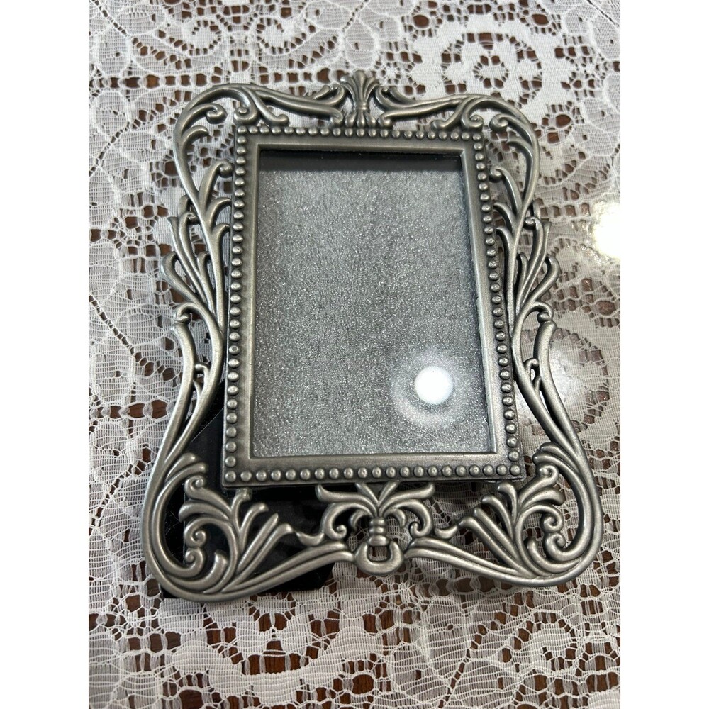 Elegant Silver Tone Photo Frame